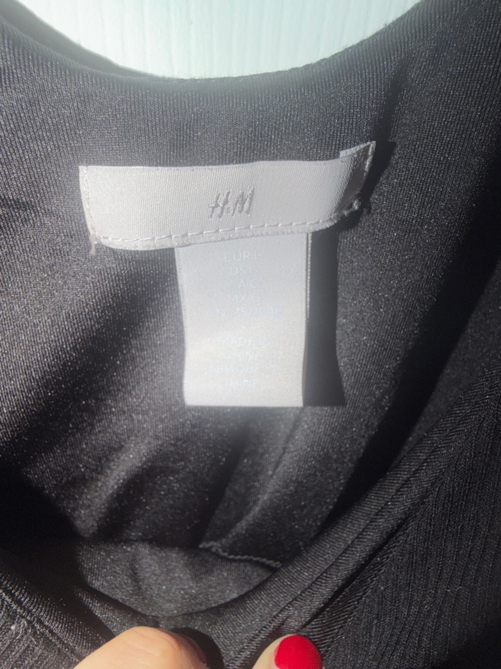 H&M Black Ribbed Deep V Bodysuit with Three-Quarter Sleeves - Picture 2 of 3